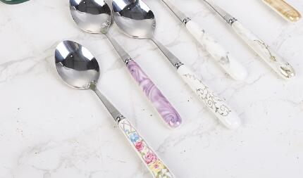 How stainless steel spoon is classified
