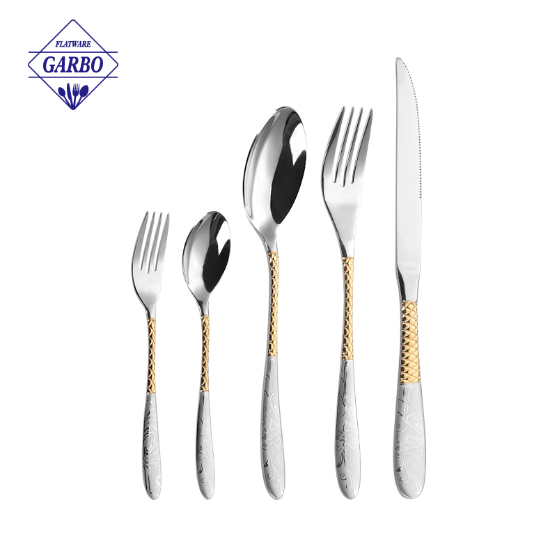Embossed Flower Design Stainless Steel Cutlery Set with Gold Plating Handle