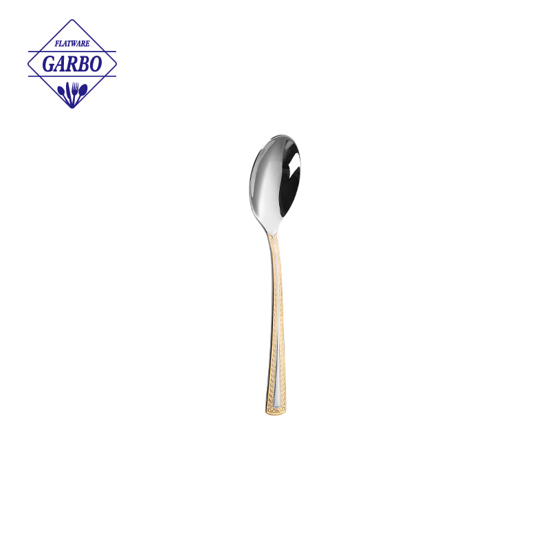 China wholesaler dinner spoon with godlen handle for home 