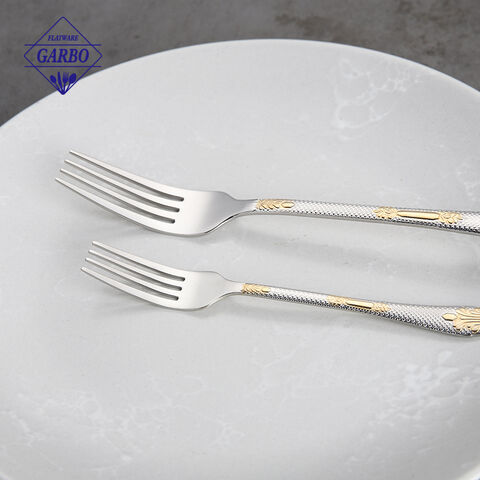Factory Directly 18/10 Unique 30PC Cutlery Sets Laser Handle Gold Plated with metal stand 
