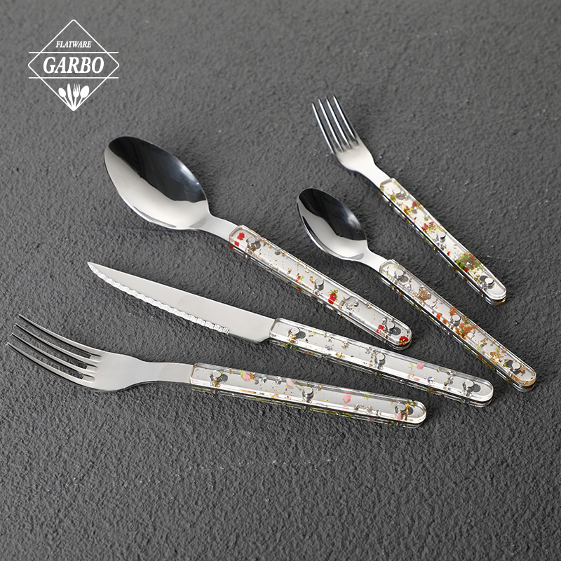 new designs plastic handle cutlery sets for home 