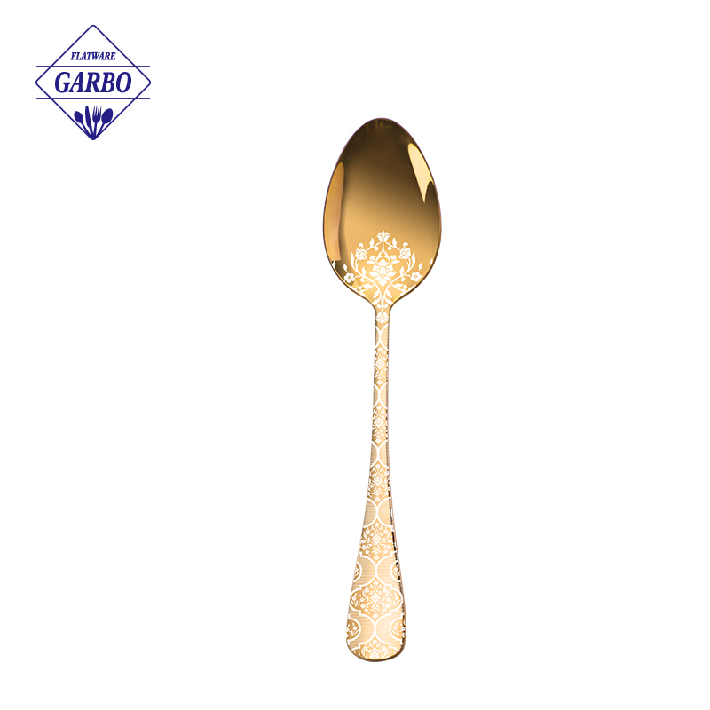  4pcs Gold color PVD Stainless Steel Cutlery set with Laser Pattern