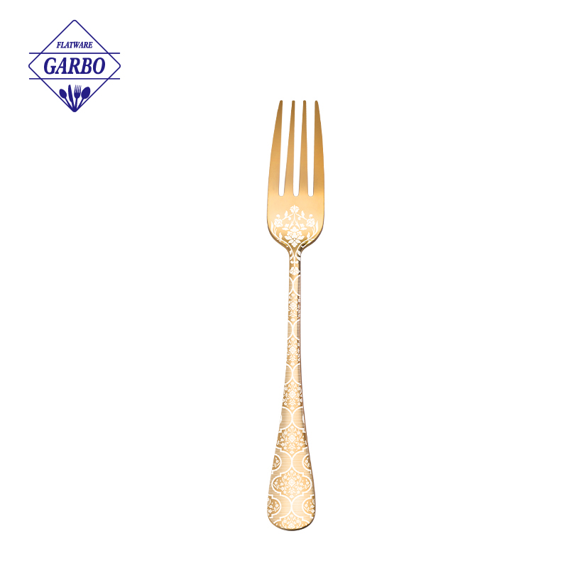  4pcs Gold color PVD Stainless Steel Cutlery set with Laser Pattern