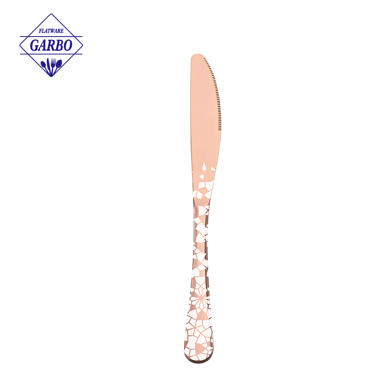 Manufacturer PVD Rose Golden Cutlery Set with Creative Laser Design