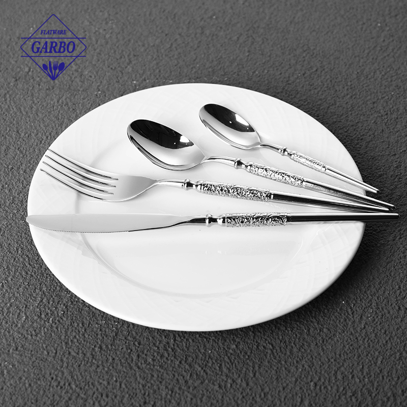 New Design 304 Stainless Steel Flatware Set with Innovative Engraved Handle 