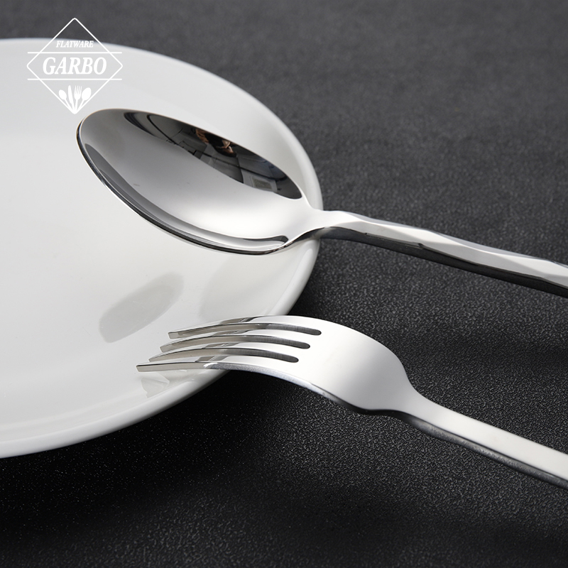 18/10 High-end stainless steel silver flatware set with irregular handle