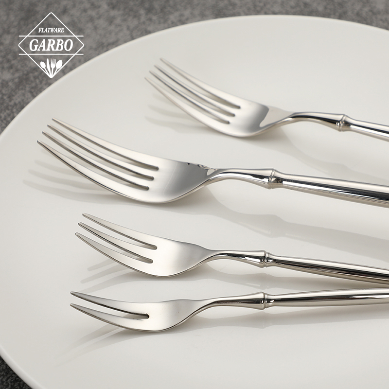 China factory full stainless steel cutlery set ​10pcs Basics Silverware Set Dishwasher Safe