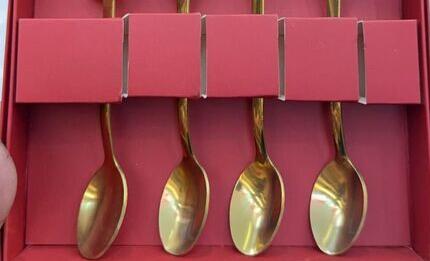 Merry Christmas – An Exquisite Tableware for You