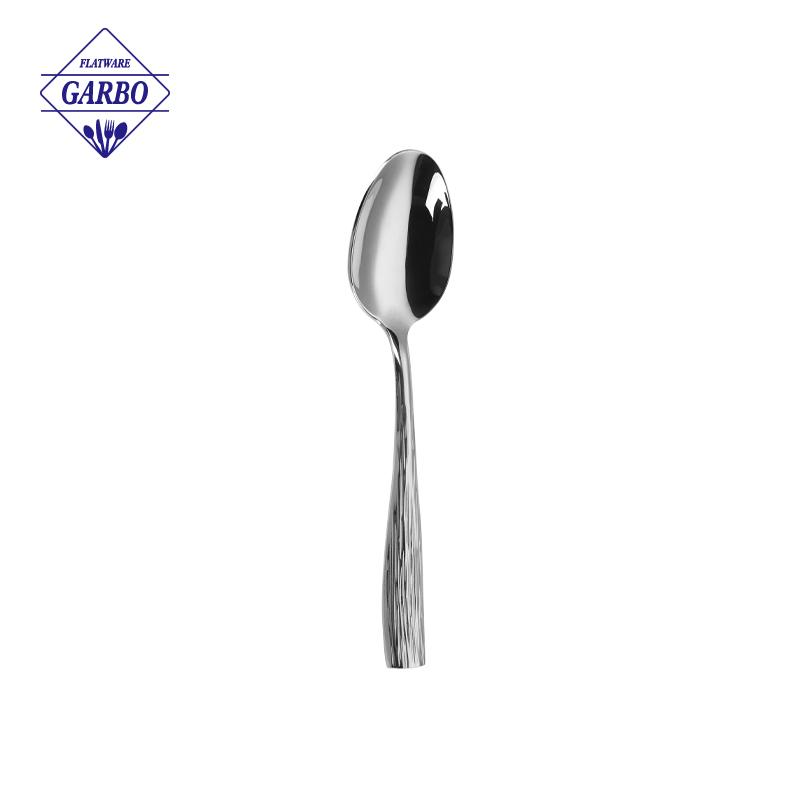 New Design 304SS Dessert Spoon with Vertical Line Handle