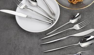 Premium Weighted Standing Knife Flatware for Distinguished Hotel Dining Premium Weighted Standing Knife Flatware for Distinguished Hotel Dining