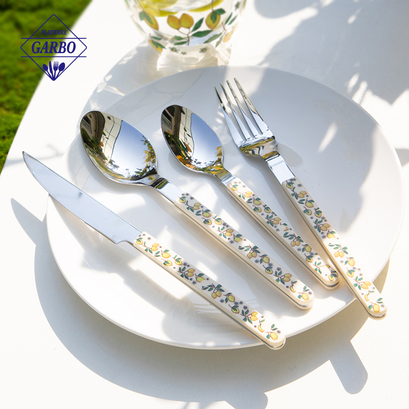 Latest Lemon Design Stainless Steel Cutlery Set with Plastic Handle