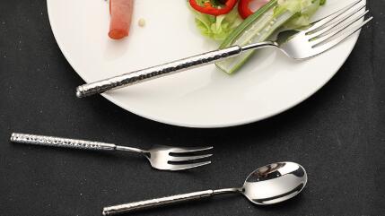 Vintage Finish Craftsmanship Bringing Timeless Elegance to Modern Cutlery
