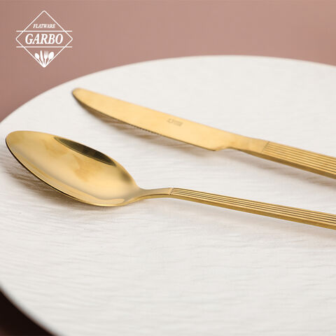 Gold Color Stainless Steel Cutlery Set with Vertical Pattern for Daily-use Factory Supply for Distributor